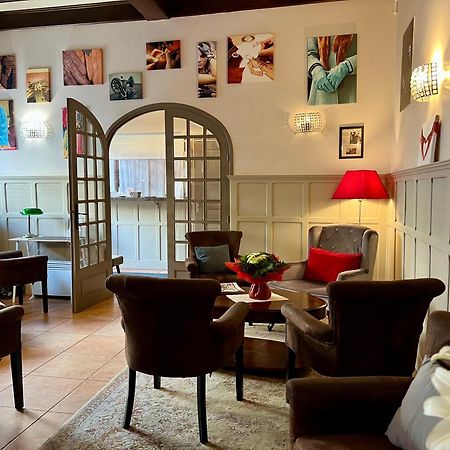 Logis Hotel Des Causses ミヨー エクステリア 写真